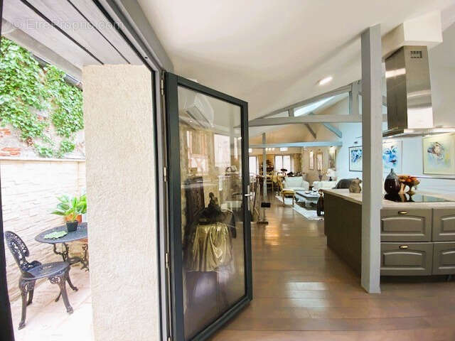 Maison à PUY-L&#039;EVEQUE