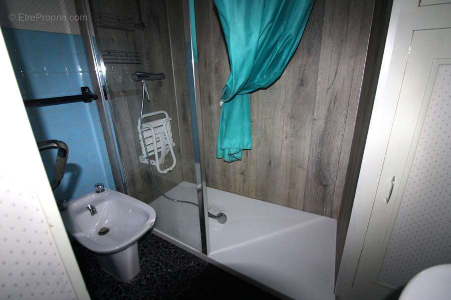 Maison à BRINON-SUR-BEUVRON