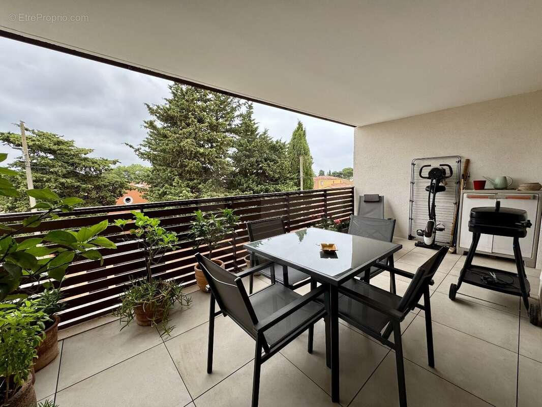 Appartement à LOUPIAN