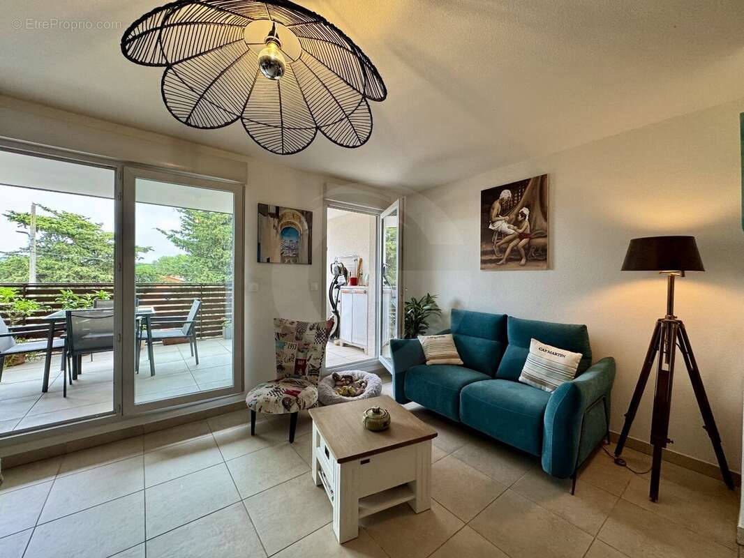 Appartement à LOUPIAN