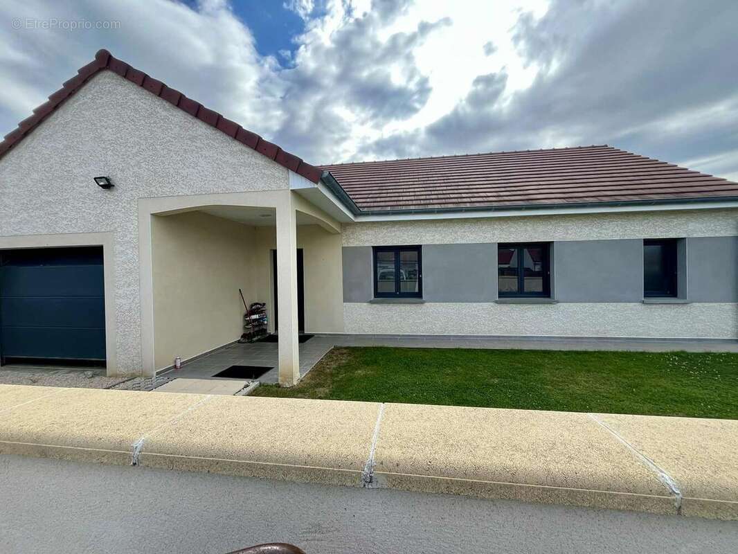 Maison à CHALON-SUR-SAONE