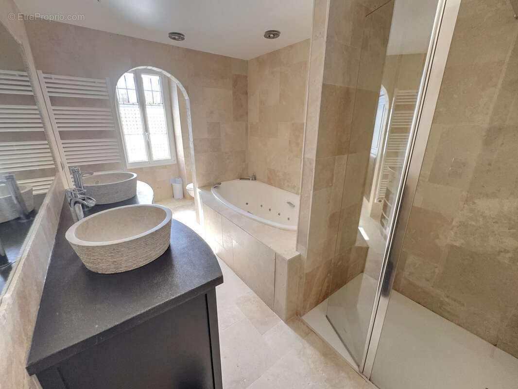 Maison à NONANCOURT