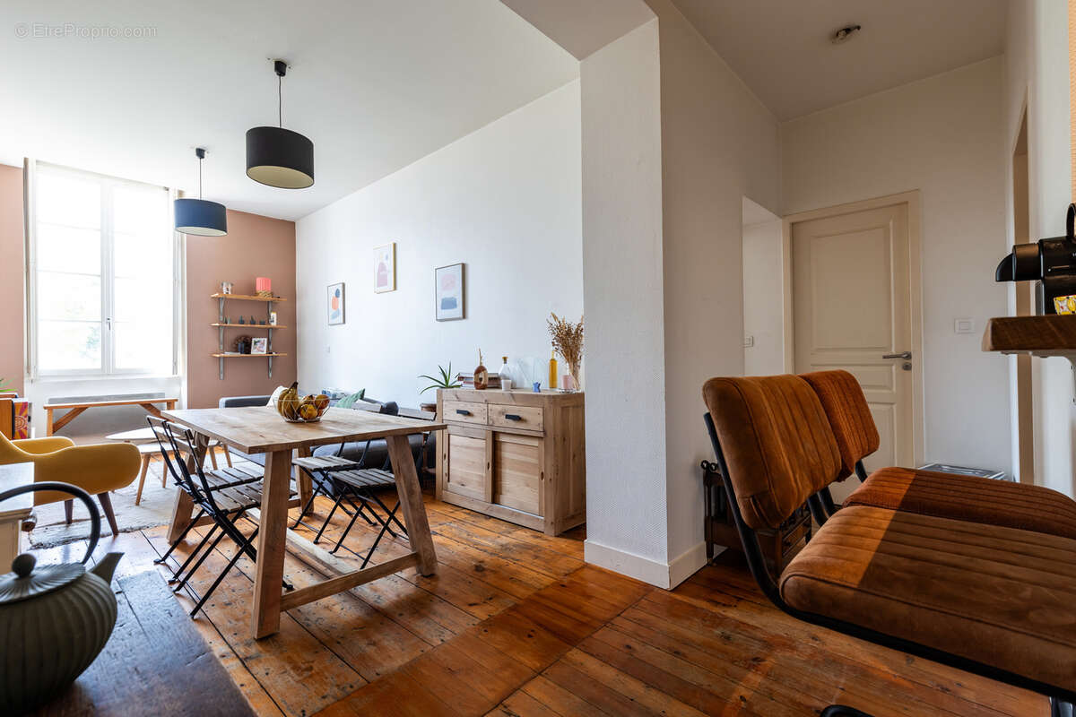 Appartement à BORDEAUX