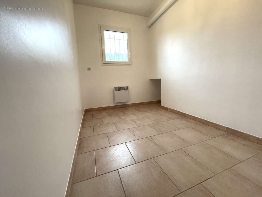 Maison à CLERMONT-L'HERAULT