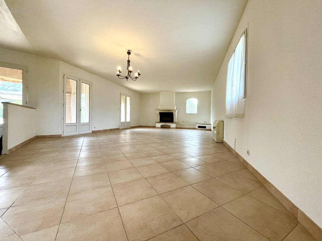 Maison à CLERMONT-L'HERAULT