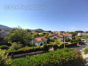 Appartement à SAINT-CYR-SUR-MER