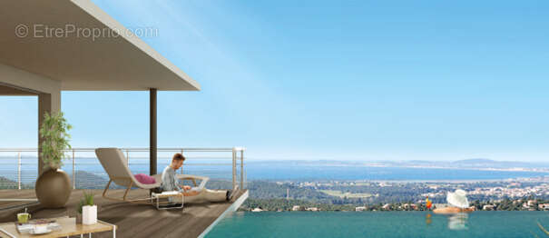 Terrain à LA LONDE-LES-MAURES