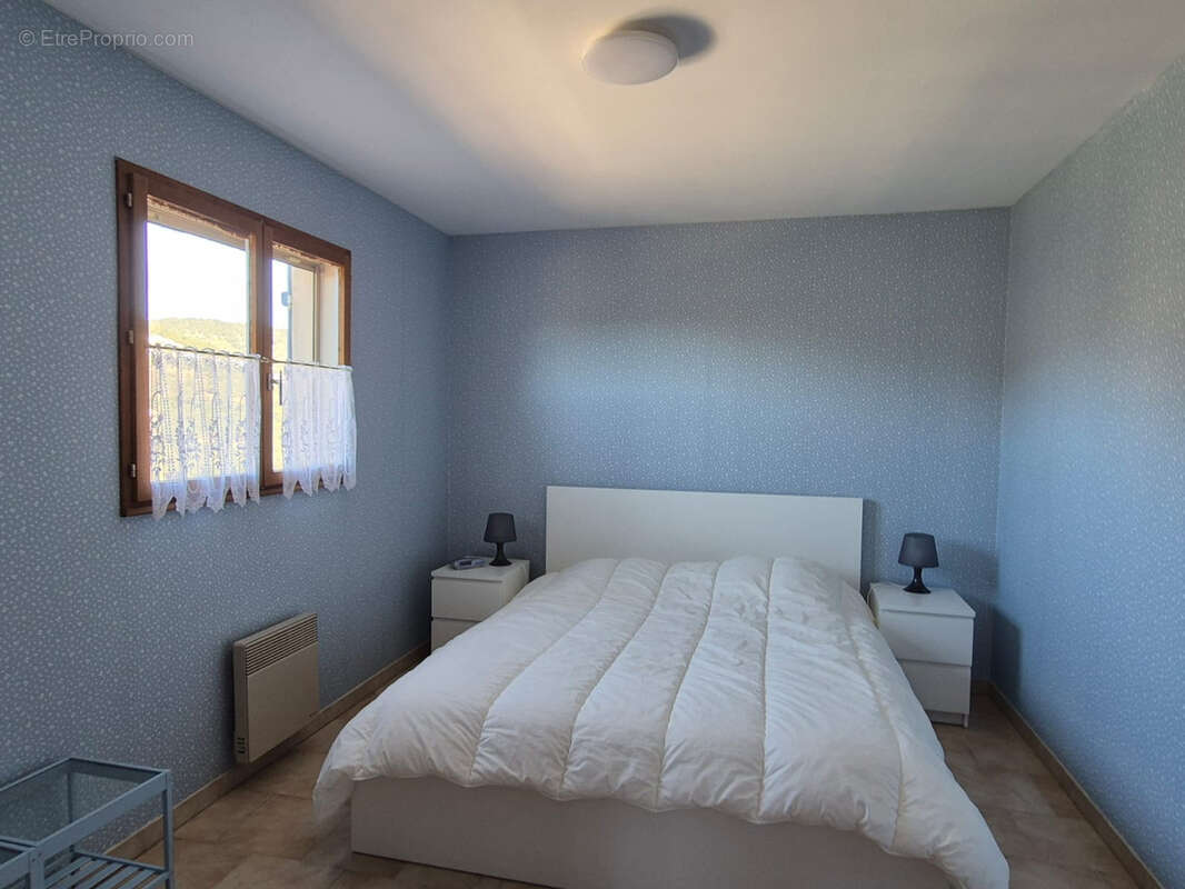 Maison à LA LONDE-LES-MAURES