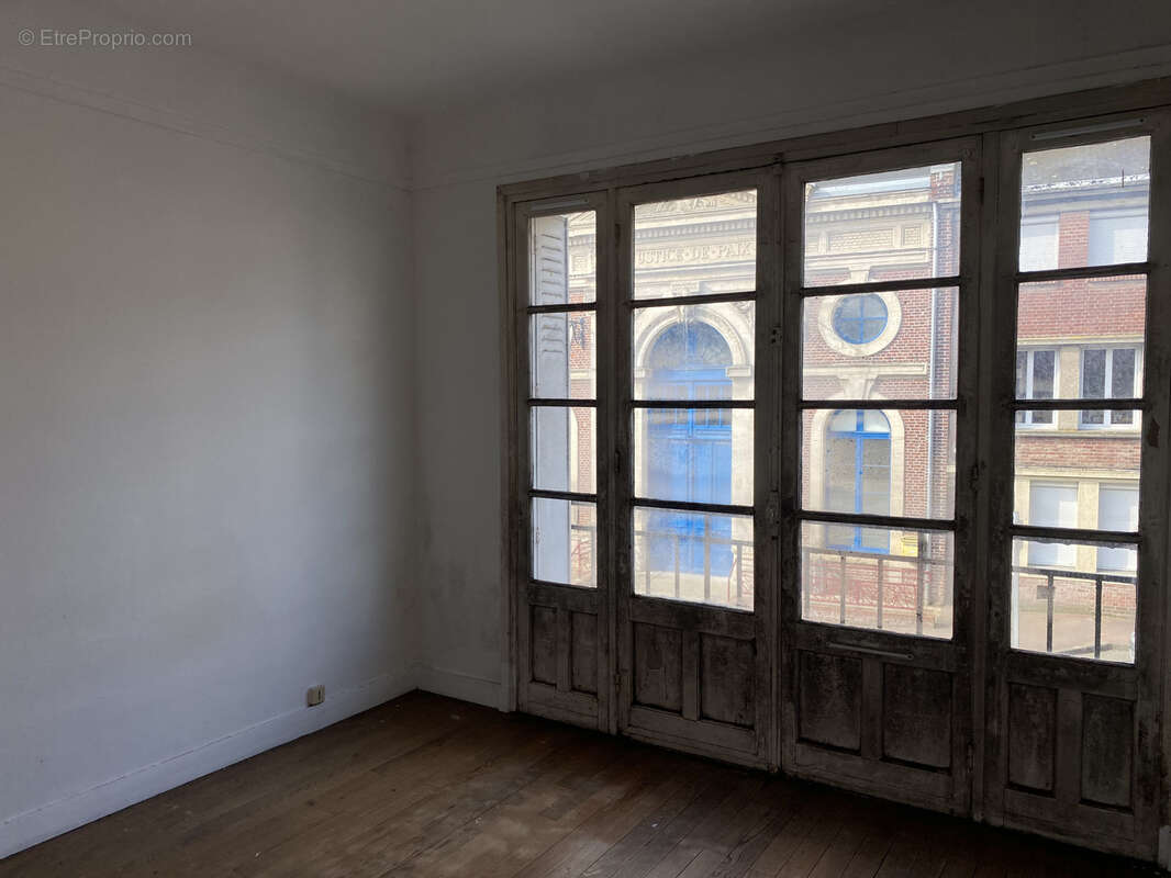 Maison à POIX-DE-PICARDIE