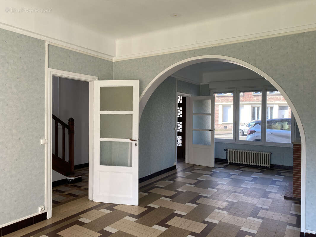 Maison à POIX-DE-PICARDIE