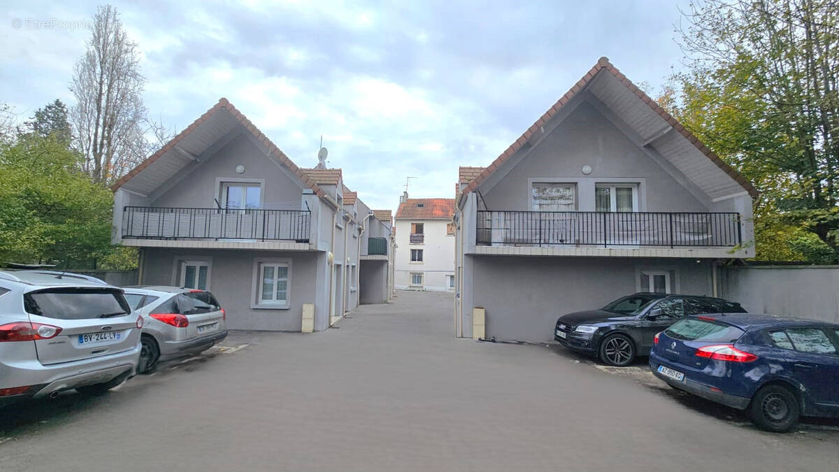 Appartement à VILLIERS-LE-BEL