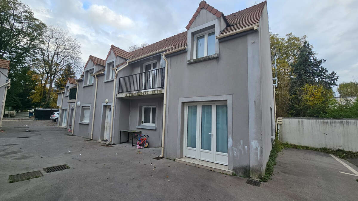 Appartement à VILLIERS-LE-BEL