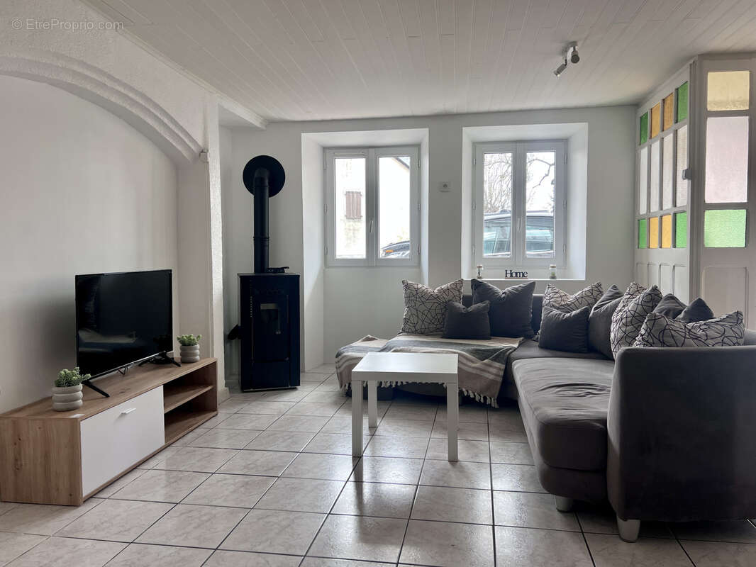 Appartement à ETAUX