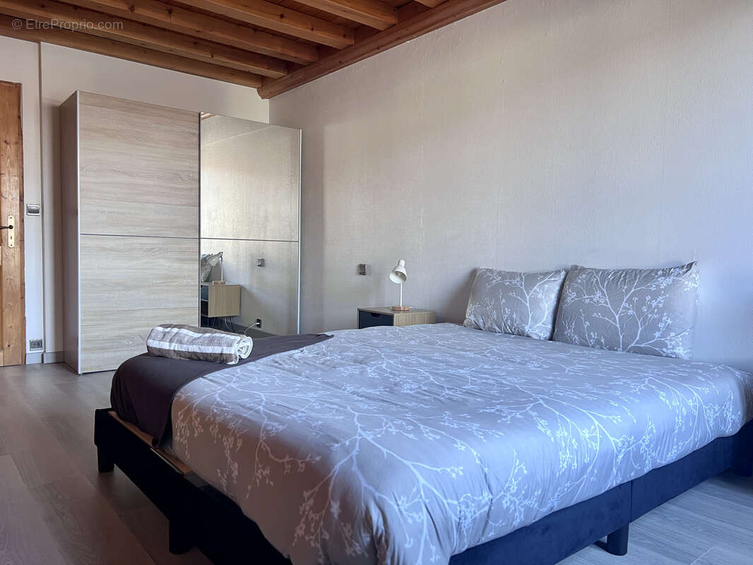 Appartement à ETAUX