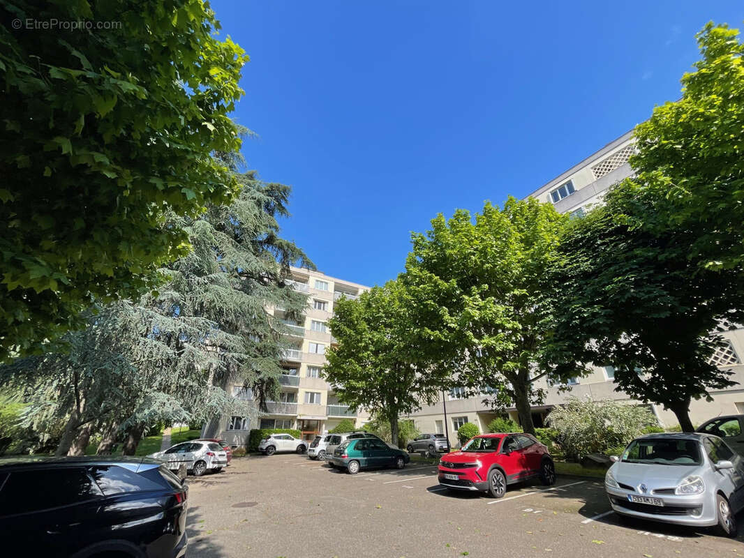 Appartement à LYON-5E