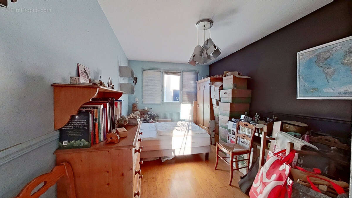 Appartement à LYON-5E