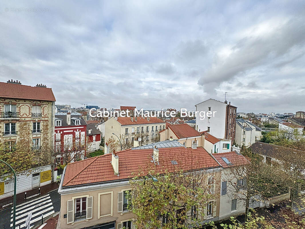 Appartement à COURBEVOIE