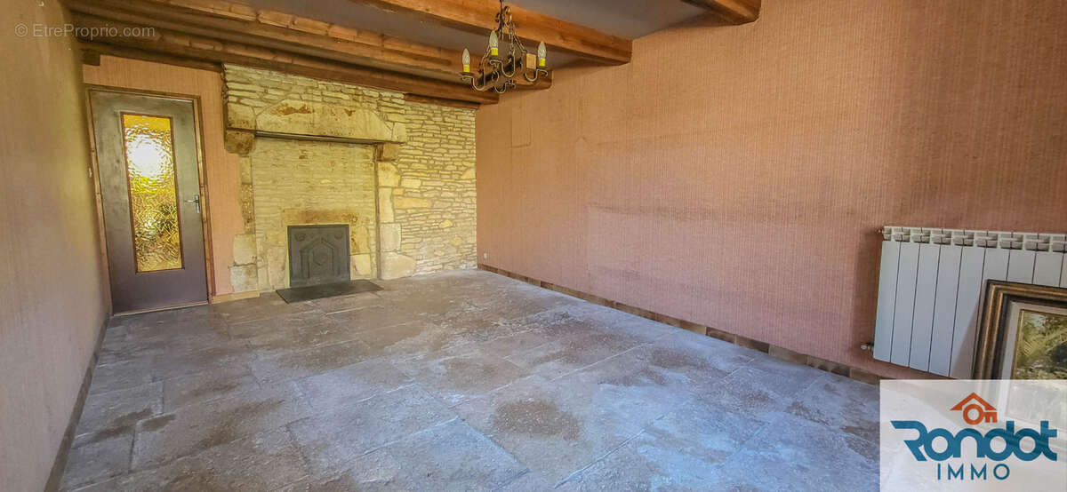 Maison à BOUSSENOIS