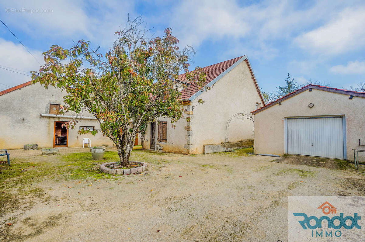 Maison à BOUSSENOIS