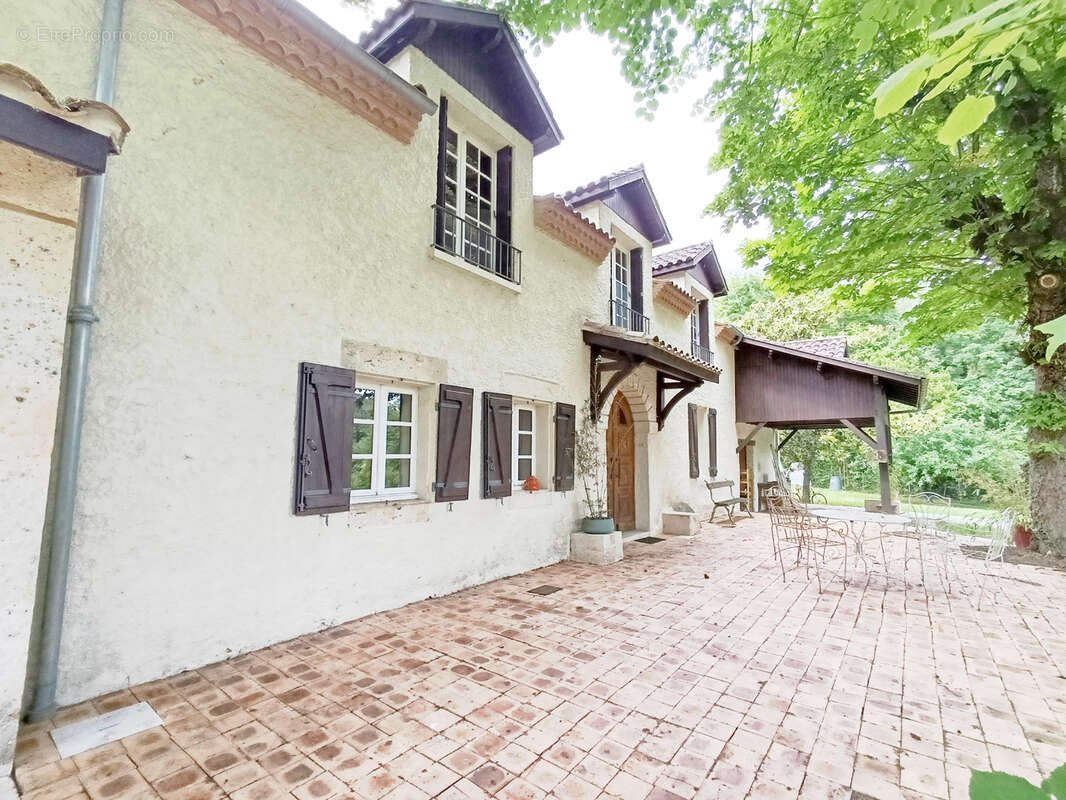 Maison à FOULAYRONNES