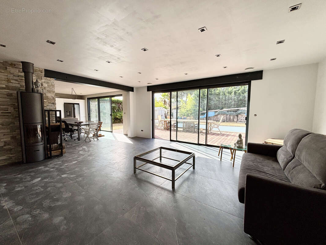 Maison à GUJAN-MESTRAS