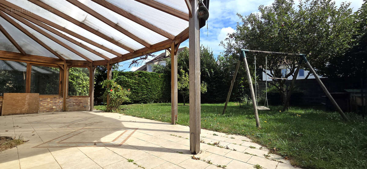 Maison à GRANDCAMP-MAISY