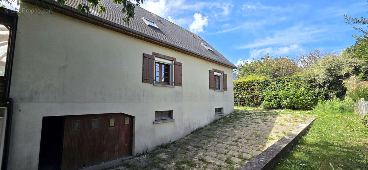 Maison à GRANDCAMP-MAISY