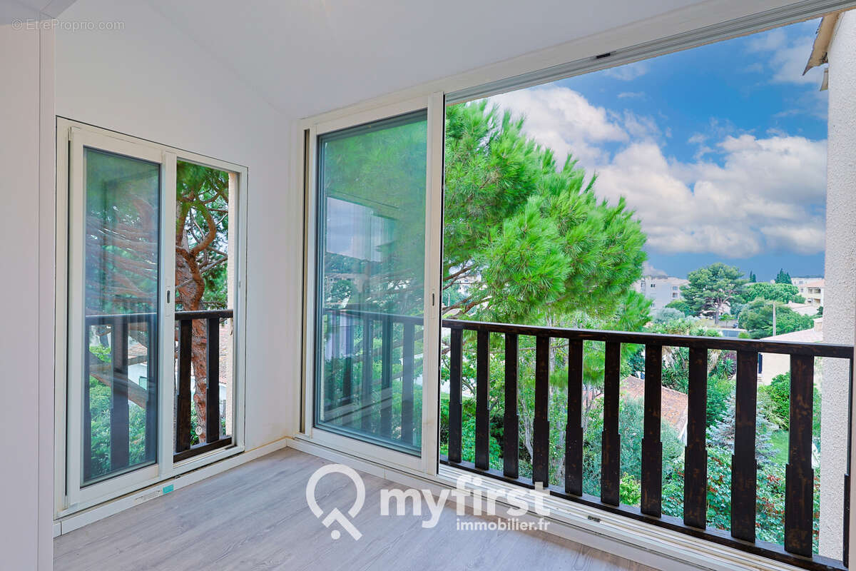 Appartement à SANARY-SUR-MER