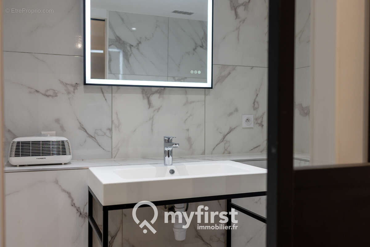 Appartement à SANARY-SUR-MER