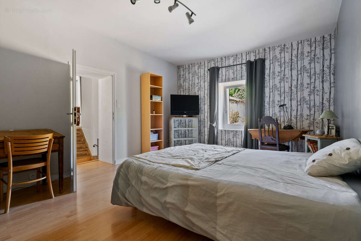 Maison à COLLONGES-AU-MONT-D&amp;#039;OR