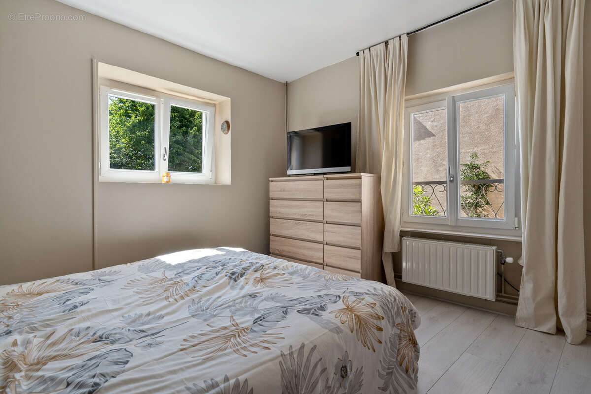 Maison à COLLONGES-AU-MONT-D&amp;#039;OR