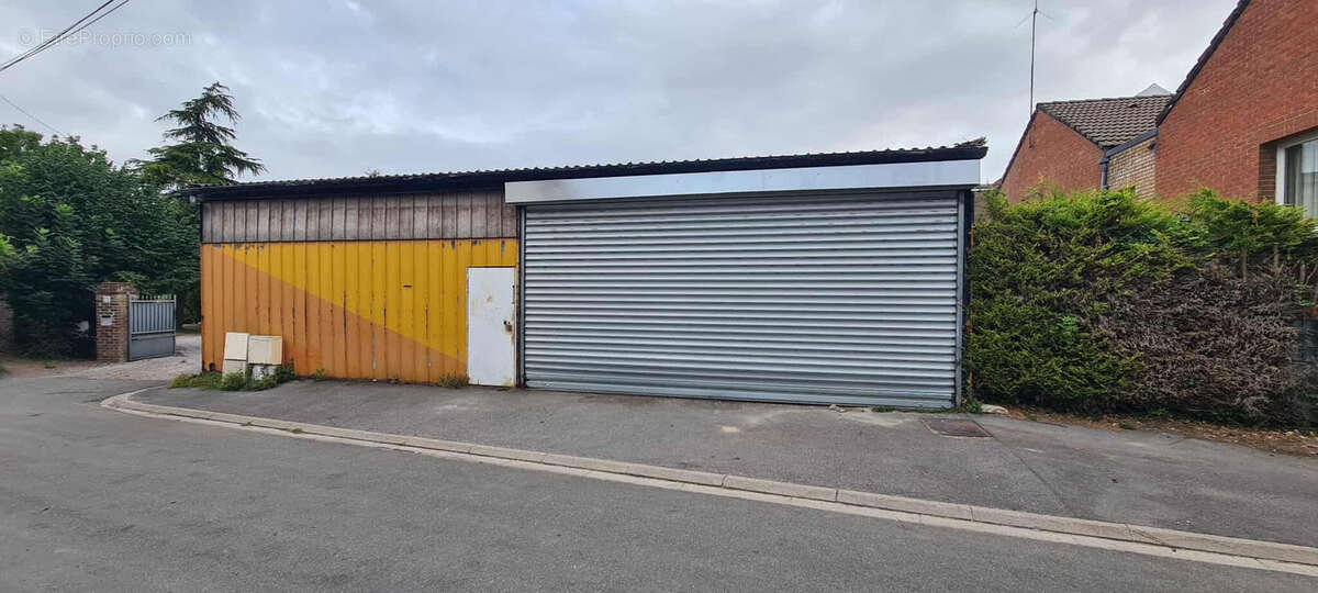 Parking à HERSIN-COUPIGNY