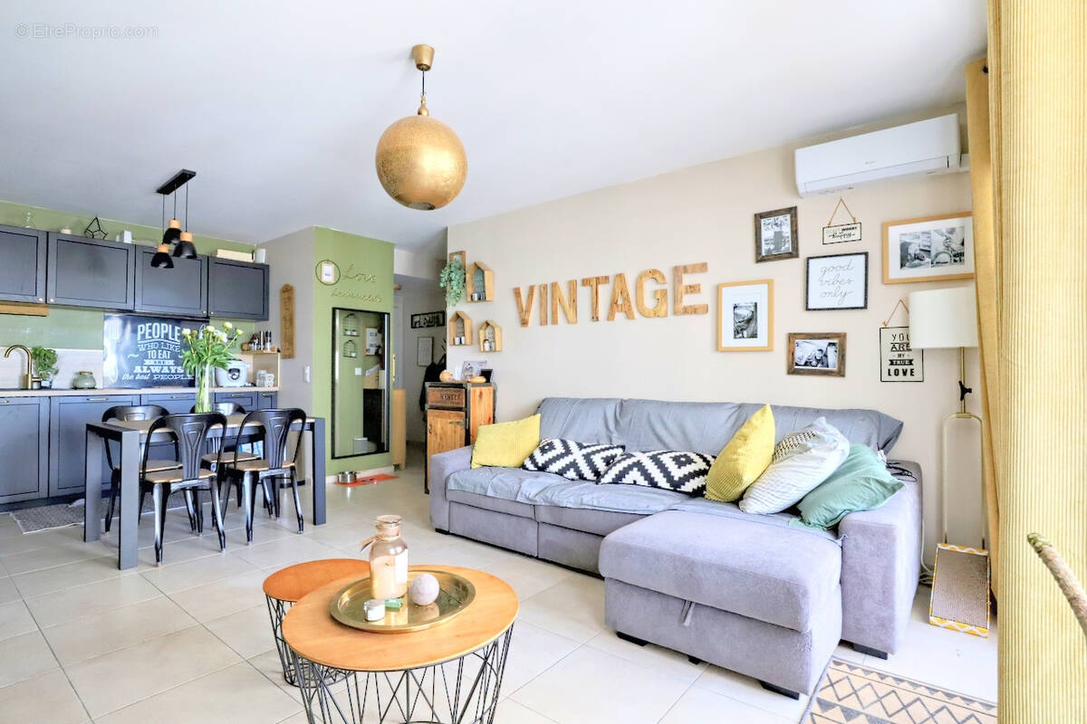 Appartement à LA VALETTE-DU-VAR