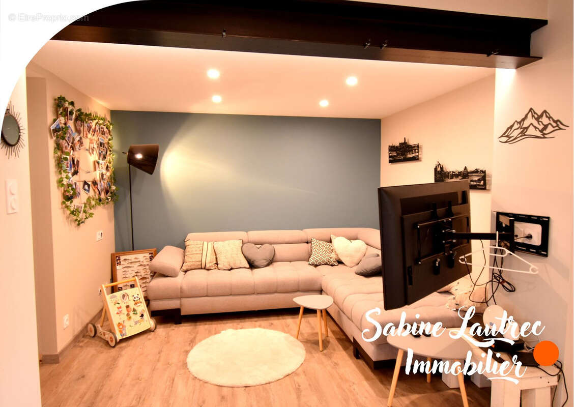 Maison à SAINT-JUERY