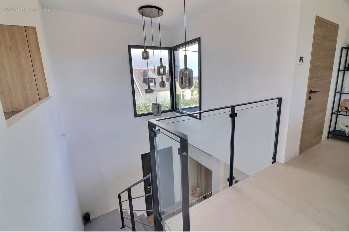 Maison à PLOUGONVELIN