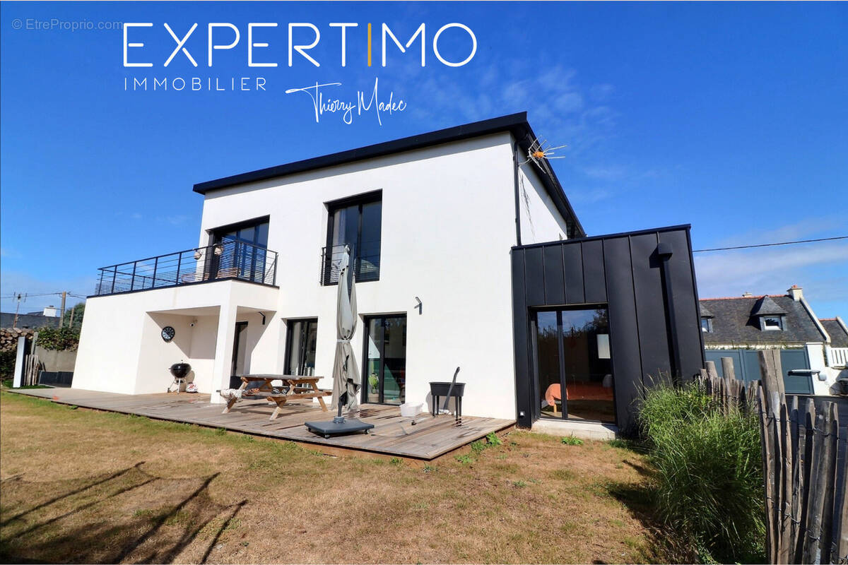 Maison à PLOUGONVELIN