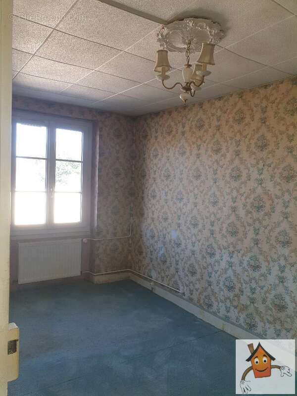 Maison à SAINT-CALAIS