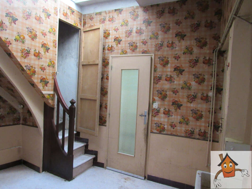 Maison à SAINT-CALAIS