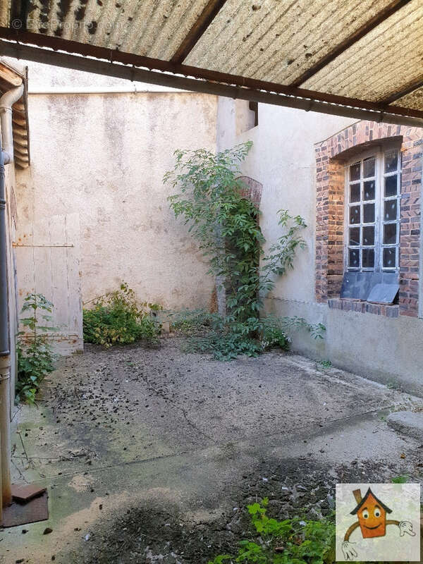 Maison à SAINT-CALAIS