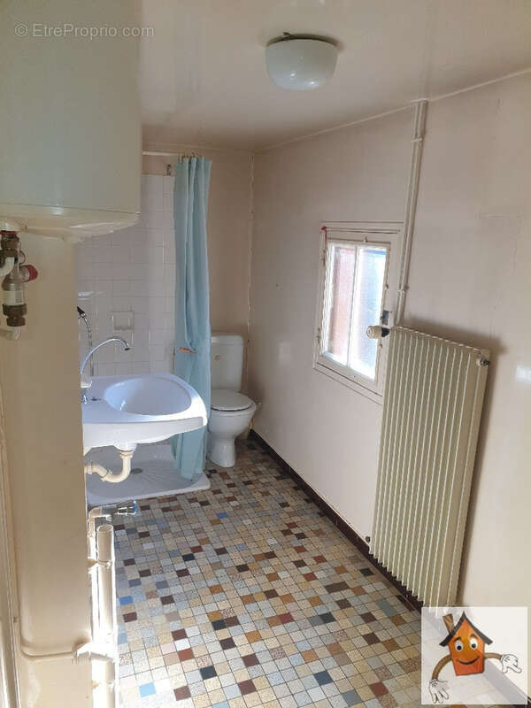 Maison à SAINT-CALAIS