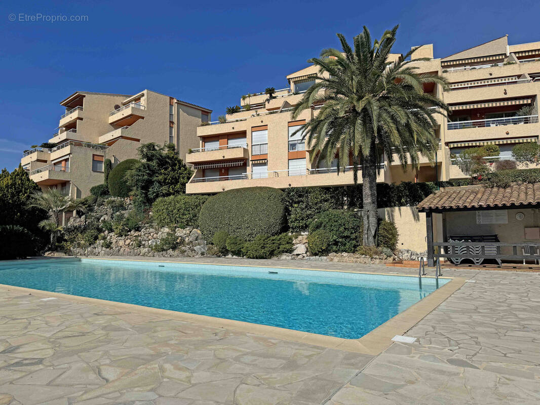 Appartement à VENCE