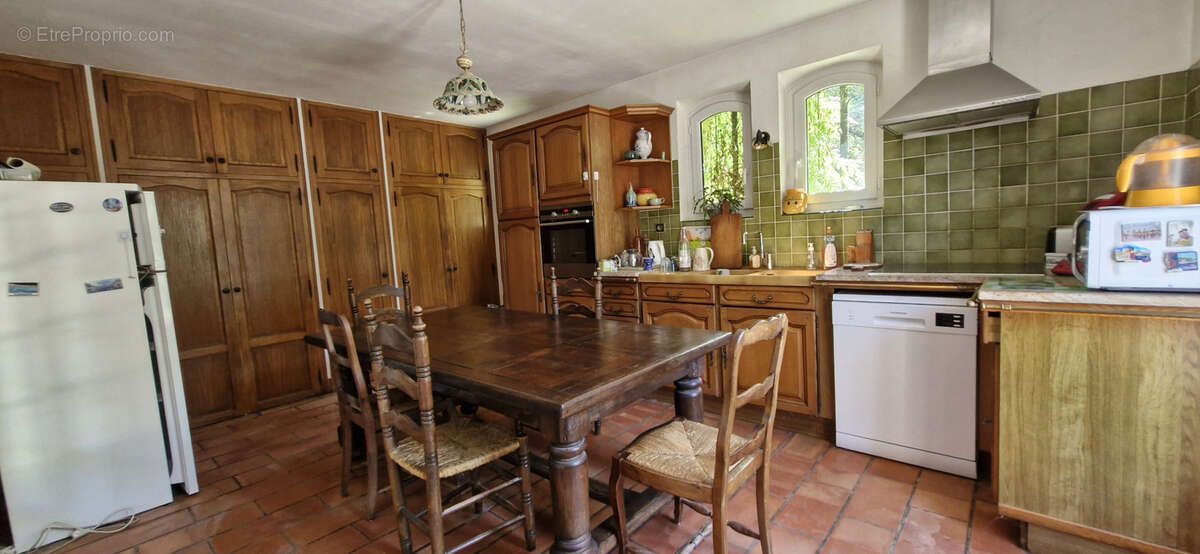 Maison à PERNES-LES-FONTAINES