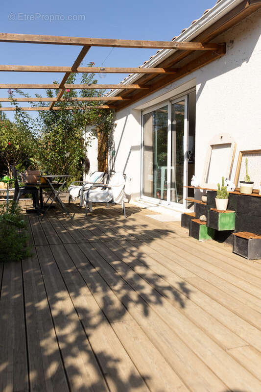 Maison à SAINT-PAUL-CAP-DE-JOUX