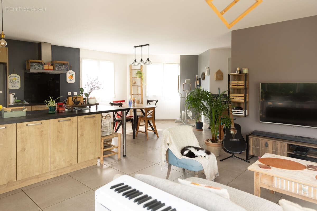 Maison à SAINT-PAUL-CAP-DE-JOUX