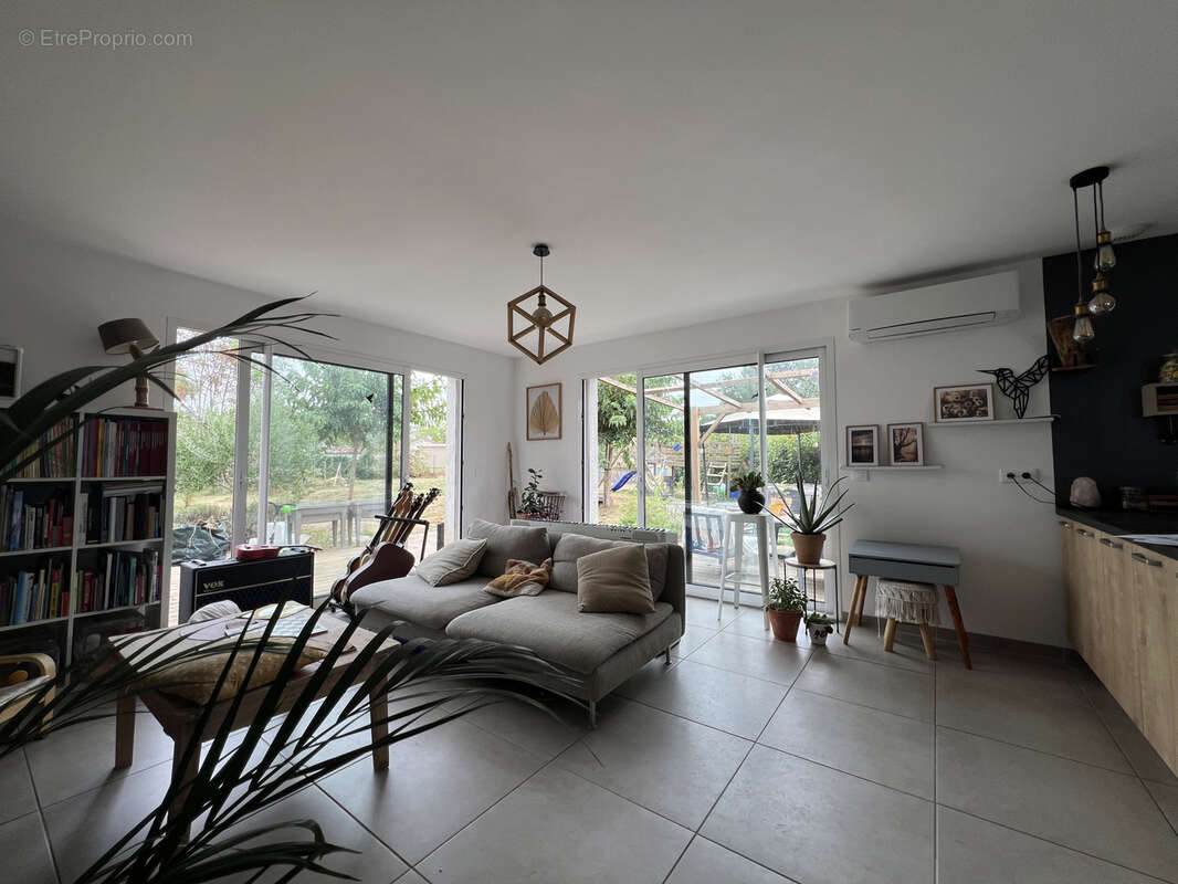 Maison à SAINT-PAUL-CAP-DE-JOUX