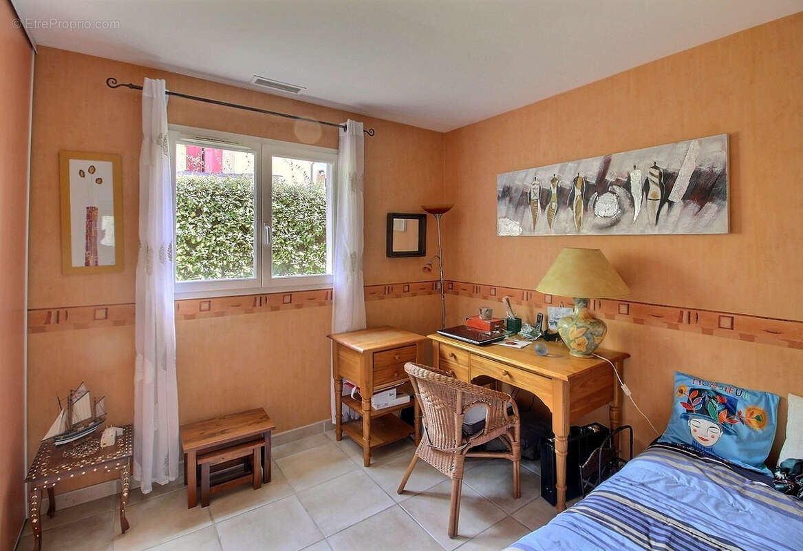 Maison à SAINT-MARTIN-DE-LONDRES