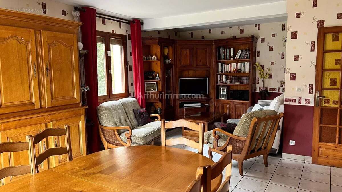 Maison à SANNERVILLE