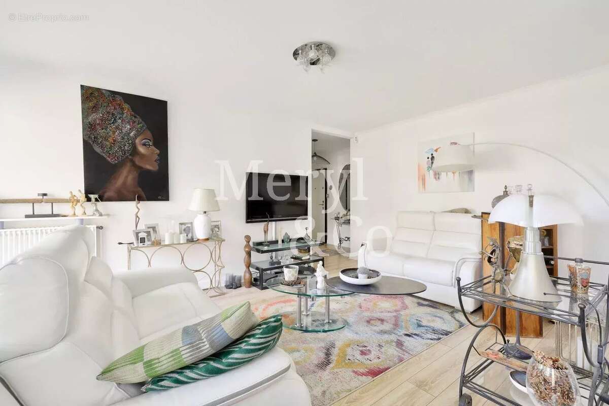 Appartement à LE PLESSIS-ROBINSON