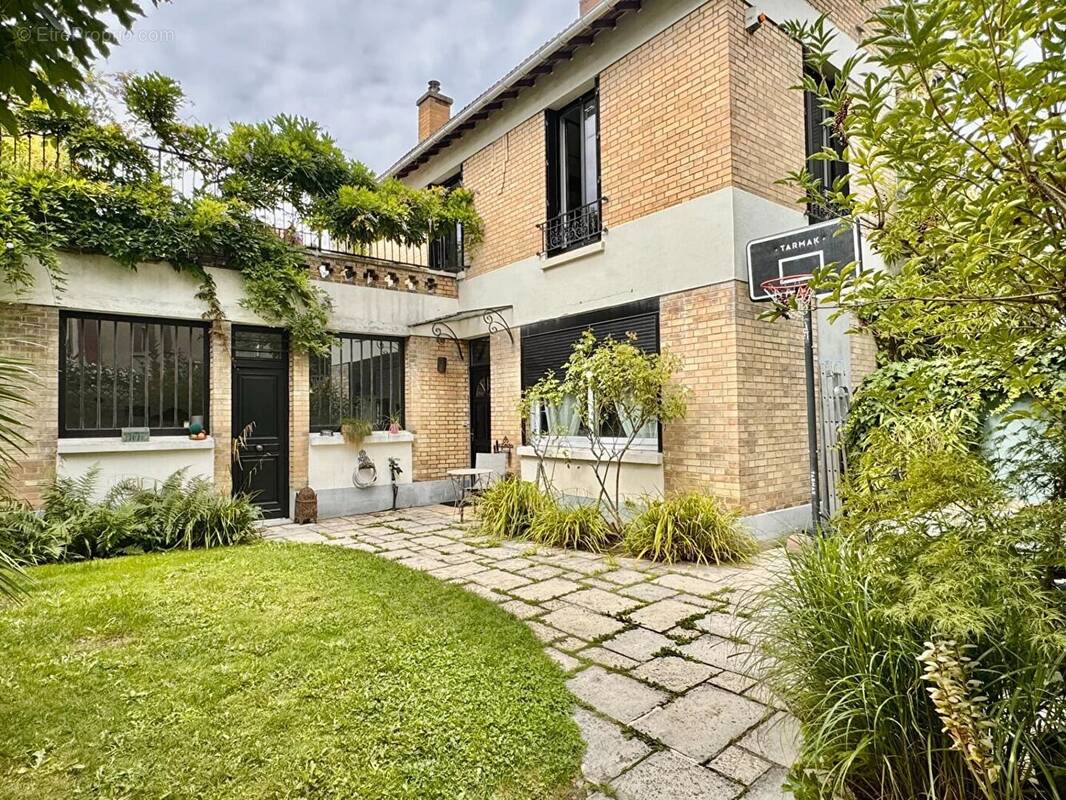 Maison à BOIS-COLOMBES