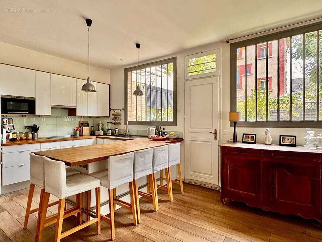 Maison à BOIS-COLOMBES